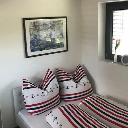 Ferienwohnung Bienenberg Apartment *